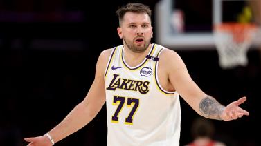 她展示了卓 她展示了卓